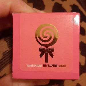Jeffree Star Lip Scrub